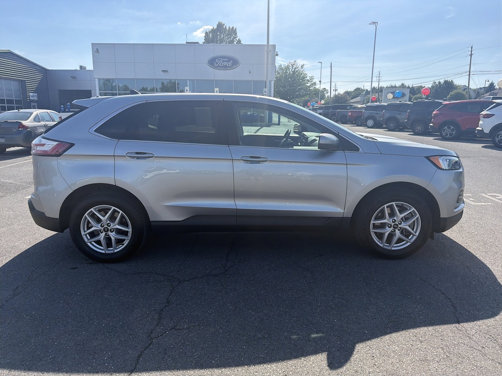 Used 2024 Ford Edge SEL SUV