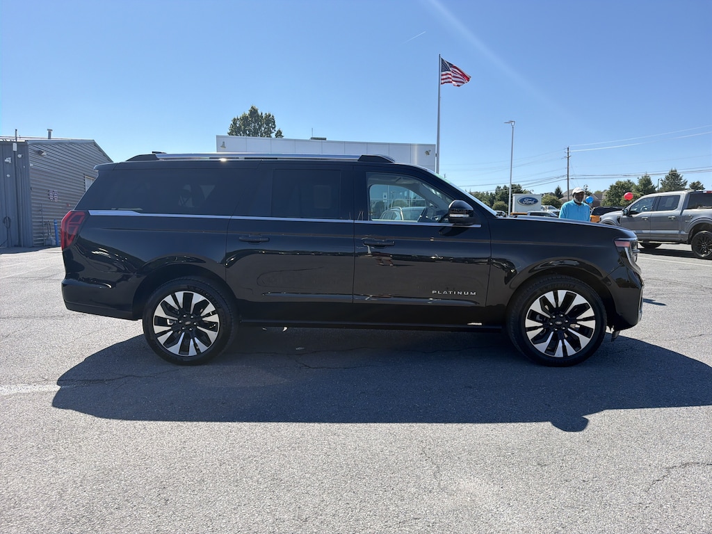 Certified 2025 Ford Expedition Max Platinum SUV