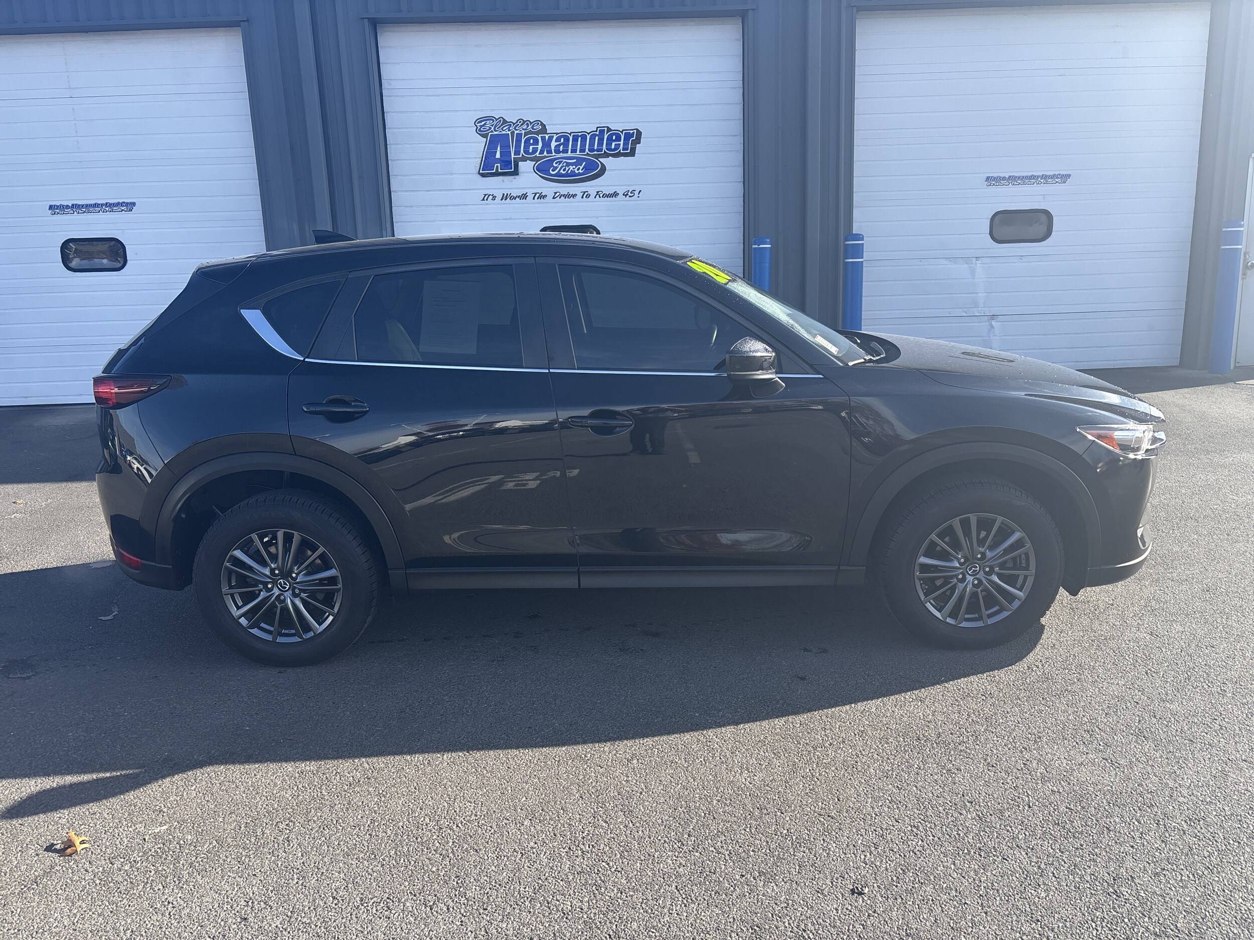 2020 Mazda CX-5 Touring photo 2