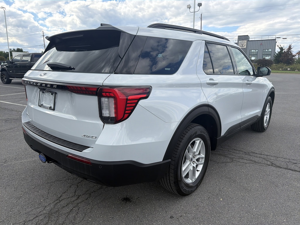 New 2026 Ford Explorer Active SUV