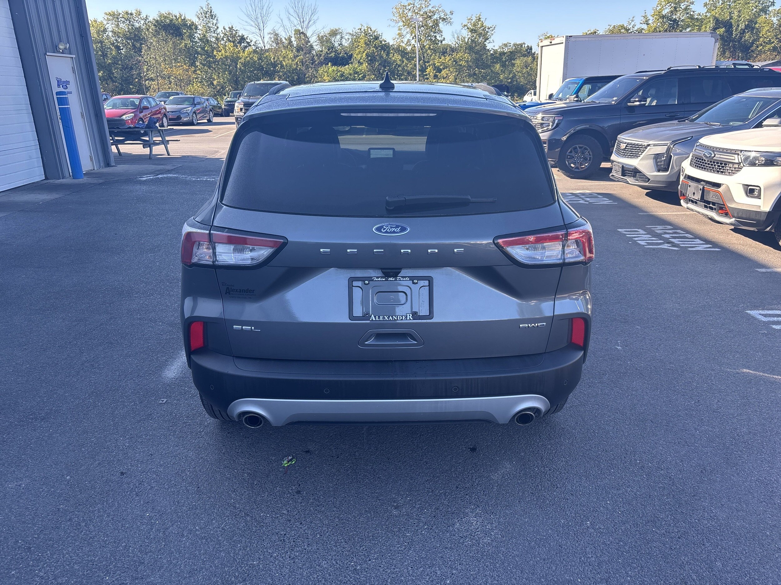 2022 Ford Escape SEL photo 4