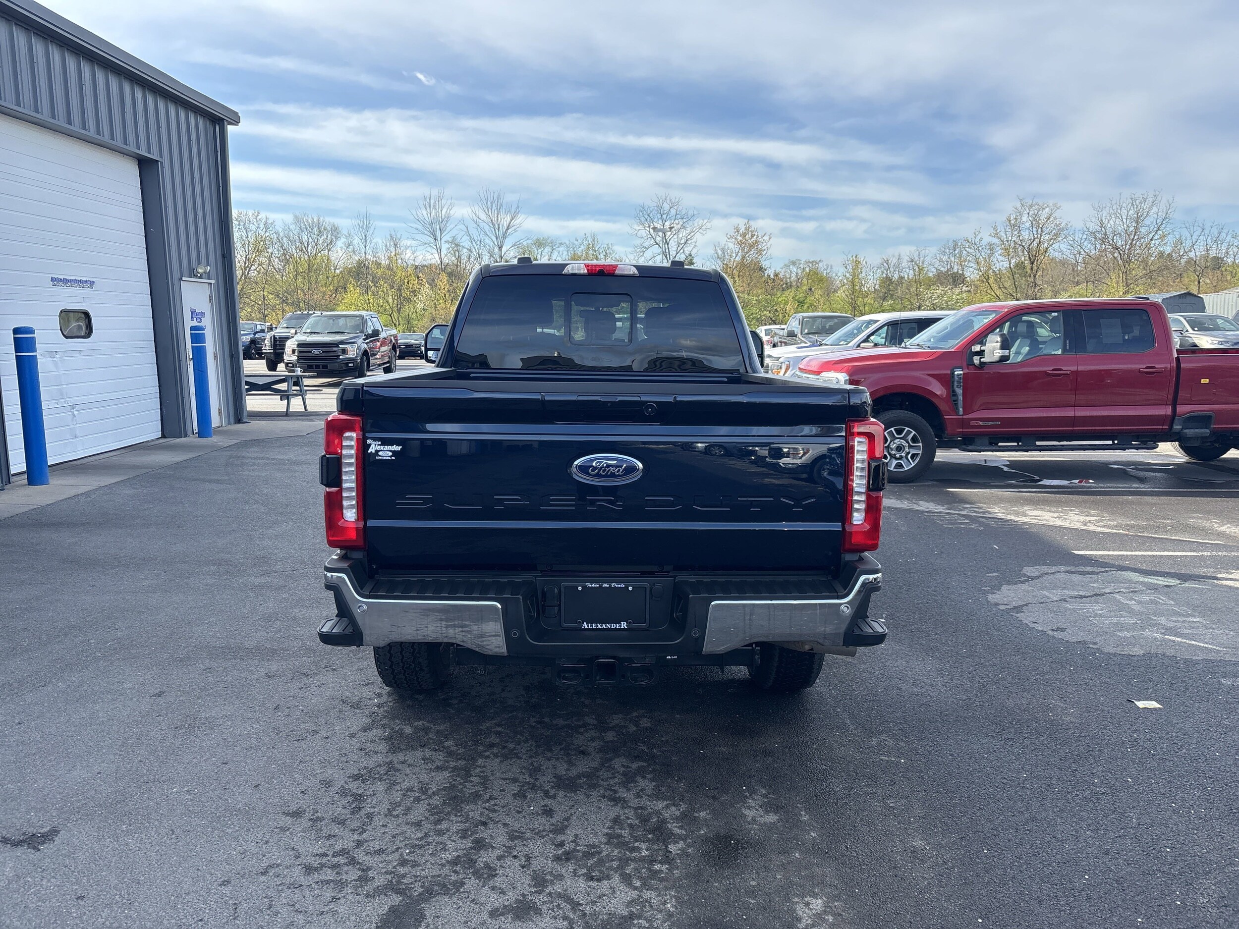 2024 Ford F-350 Lariat photo 4