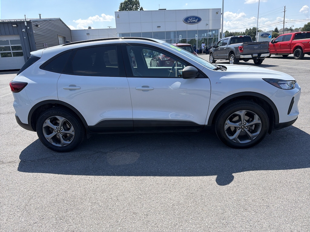 Certified 2025 Ford Escape ST-Line SUV