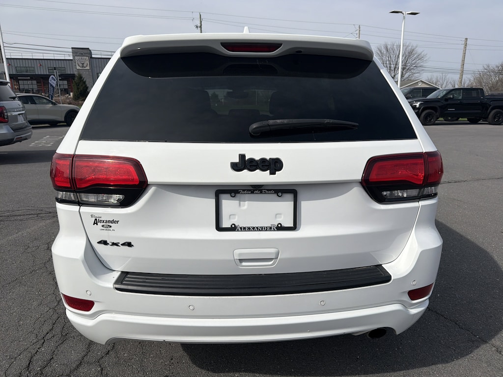 Used 2020 Jeep Grand Cherokee Altitude SUV