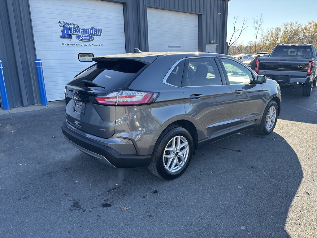 Used 2024 Ford Edge SEL SUV
