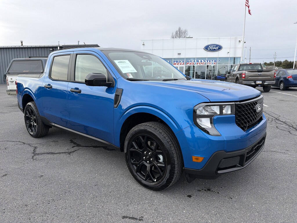 New 2025 Ford Maverick XLT Truck SuperCrew