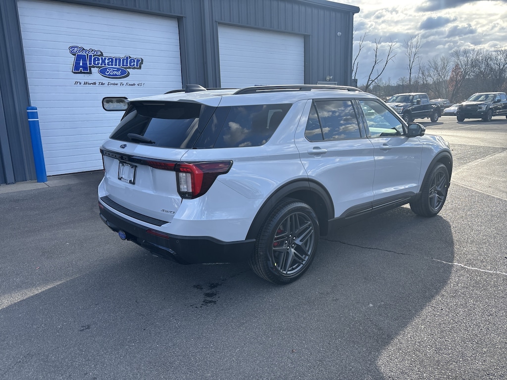 New 2026 Ford Explorer ST-Line SUV