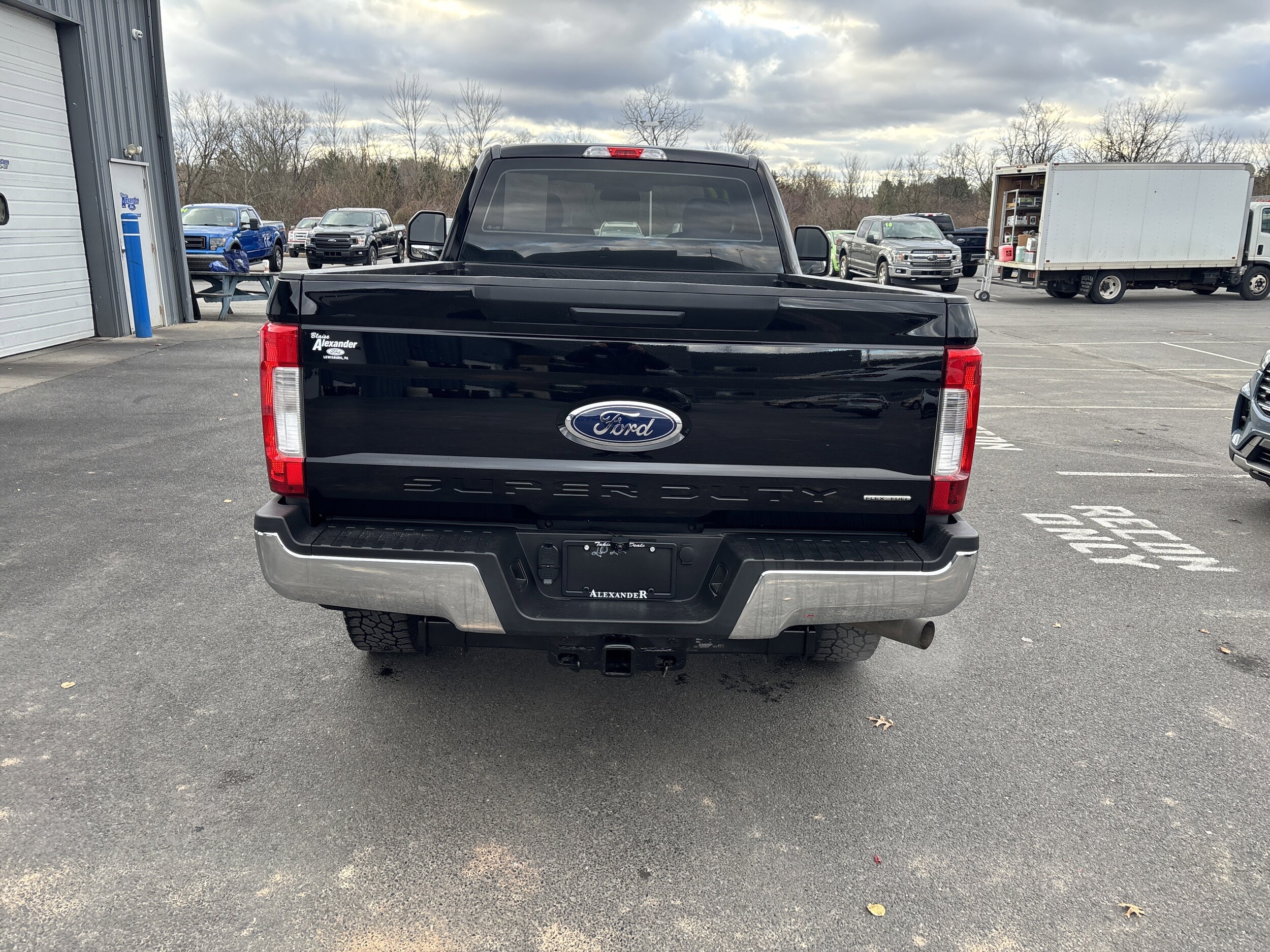 2017 Ford F-250 XL photo 4