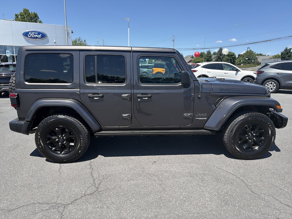 Used 2019 Jeep Wrangler Unlimited Unlimited Sahara 4x4 SUV