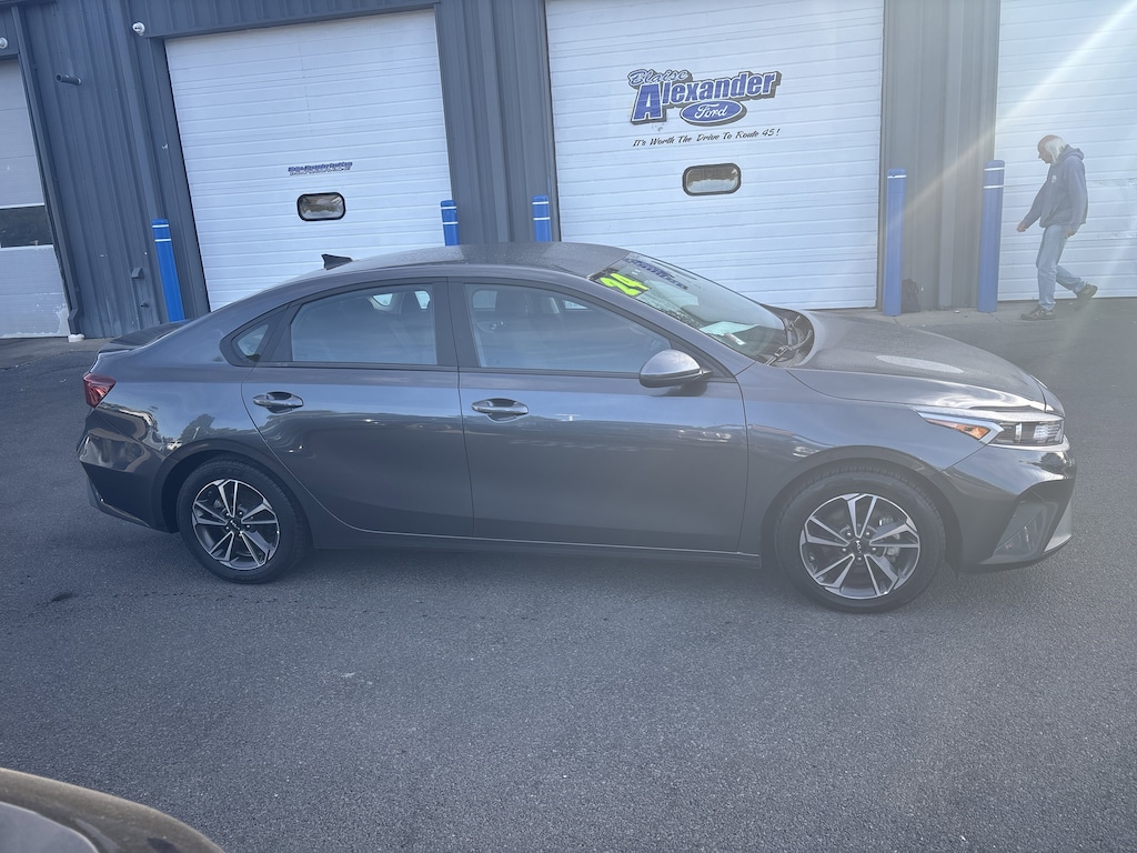 Used 2024 Kia Forte LXS Sedan