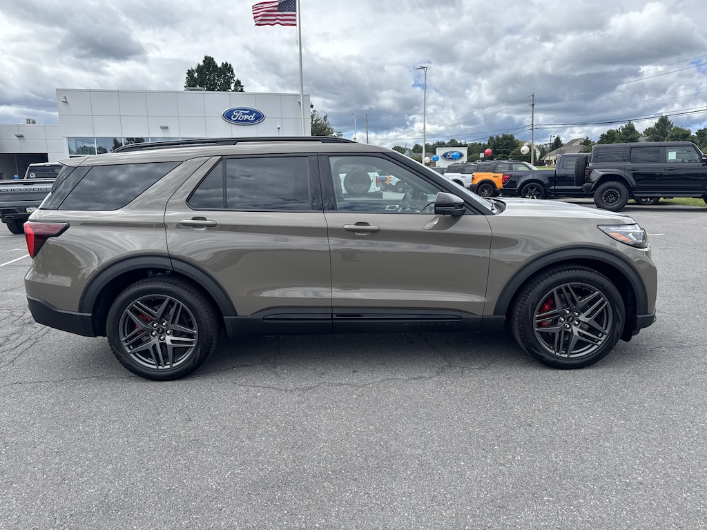 New 2026 Ford Explorer ST SUV