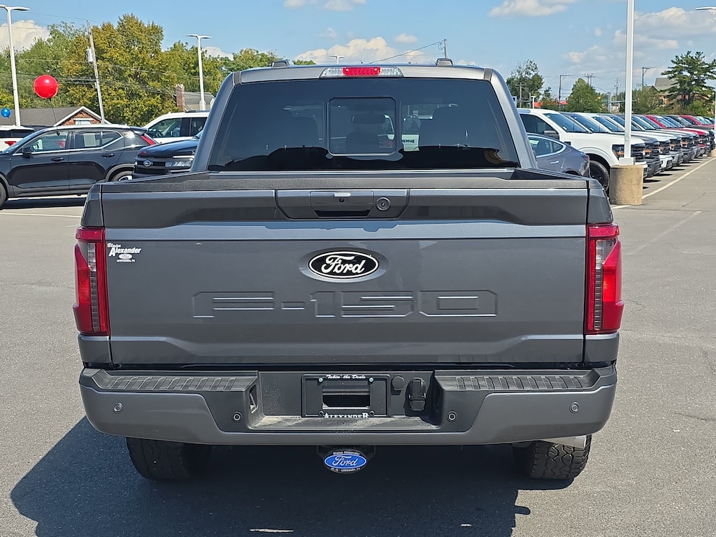 New 2025 Ford F-150 XLT Truck SuperCrew Cab