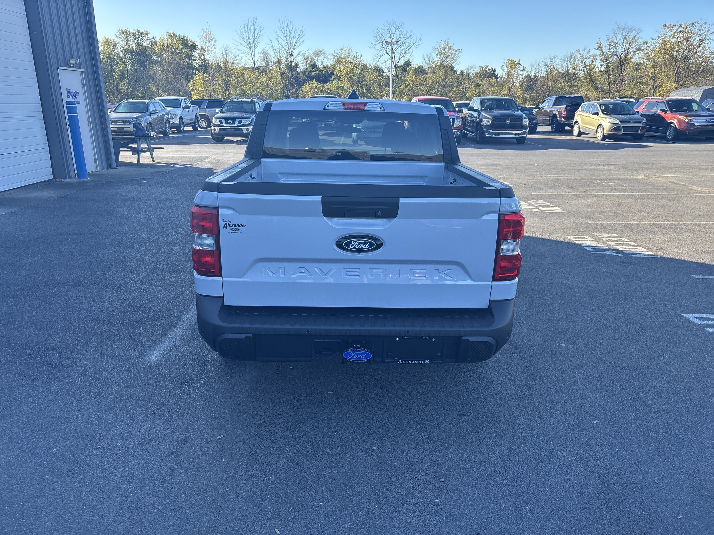 2025 Ford Maverick XLT photo 3