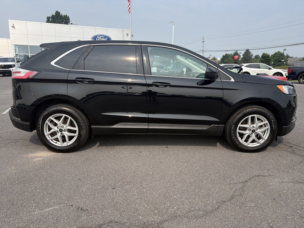 Used 2024 Ford Edge SEL SUV