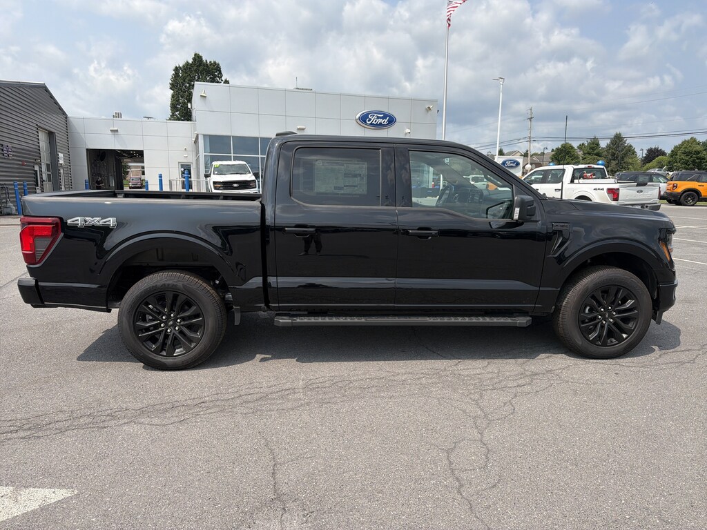 New 2026 Ford F-150 XLT Truck SuperCrew Cab