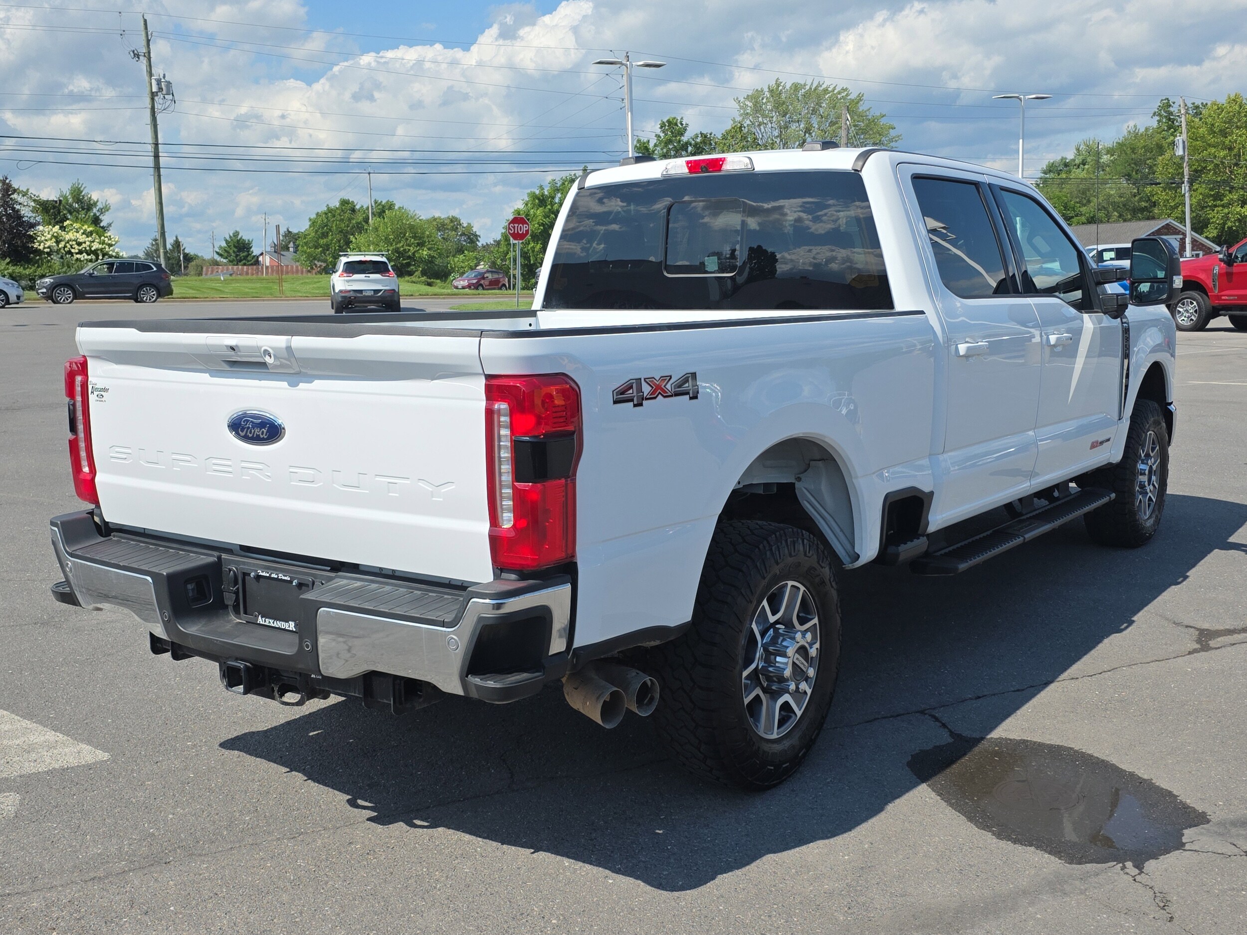 2024 Ford F-350 Lariat photo 3