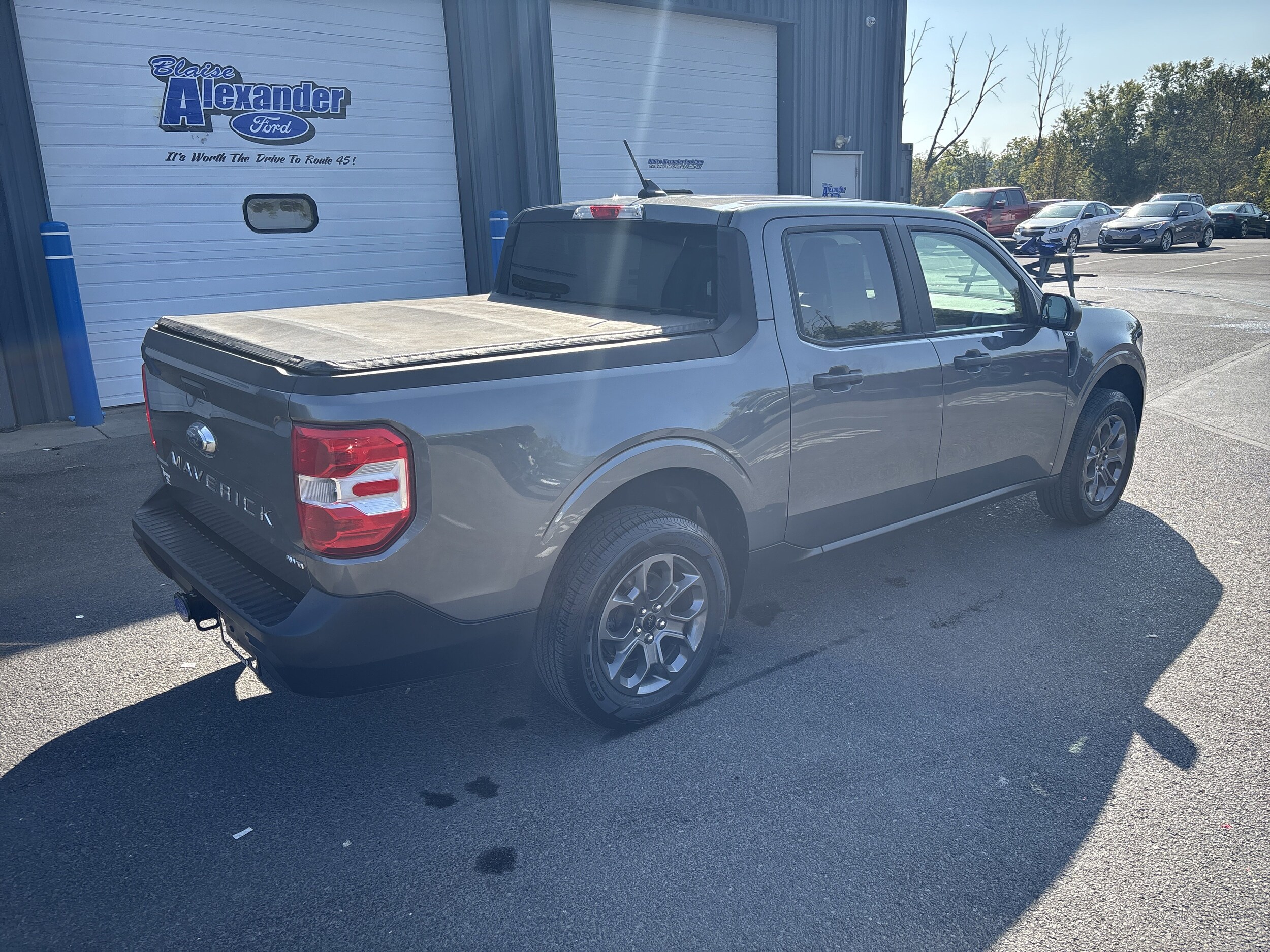 2022 Ford Maverick XLT photo 3