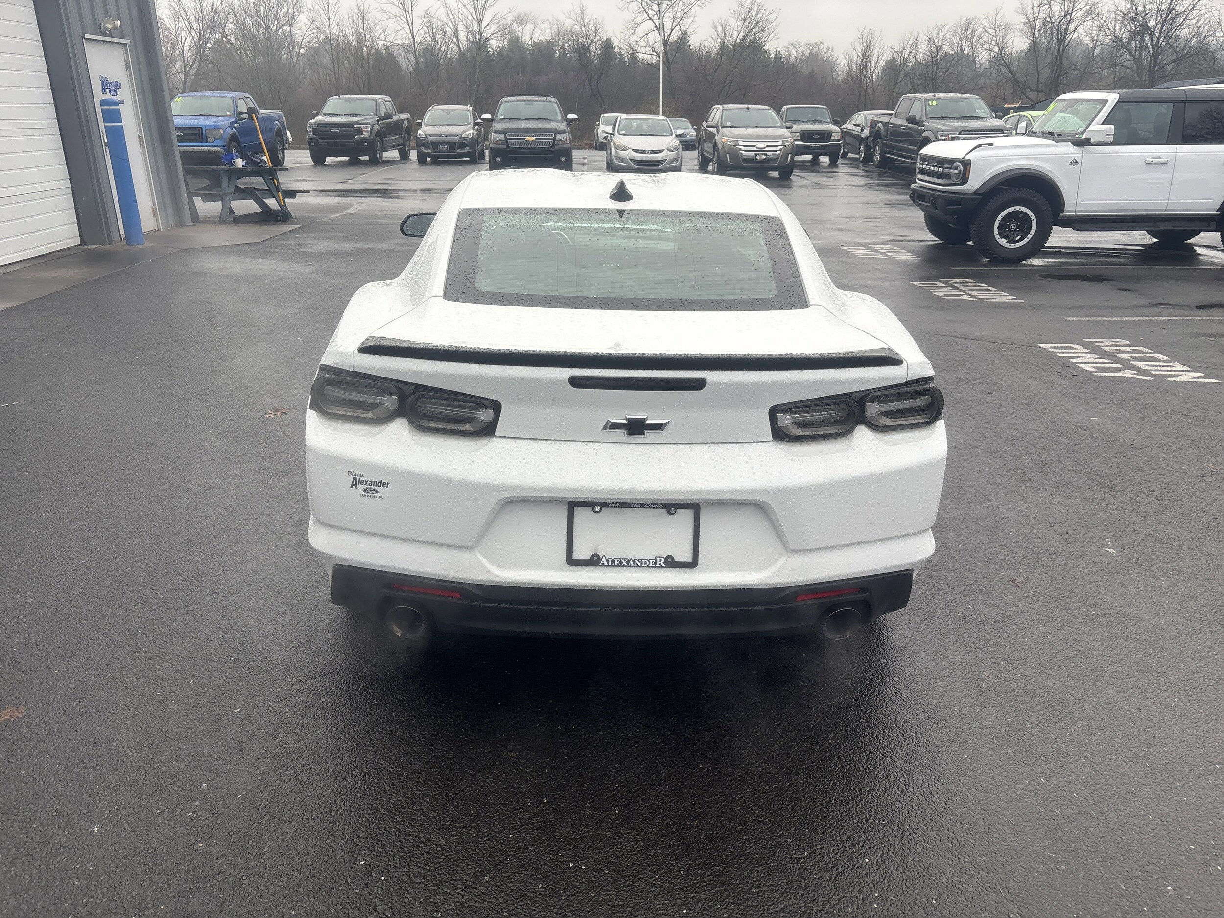 2023 Chevrolet Camaro 1LS photo 4