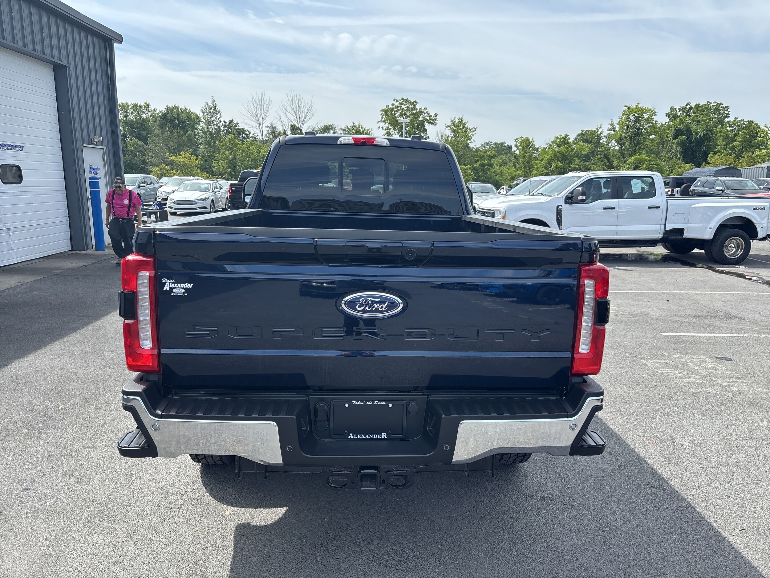 2024 Ford F-350 Lariat photo 4