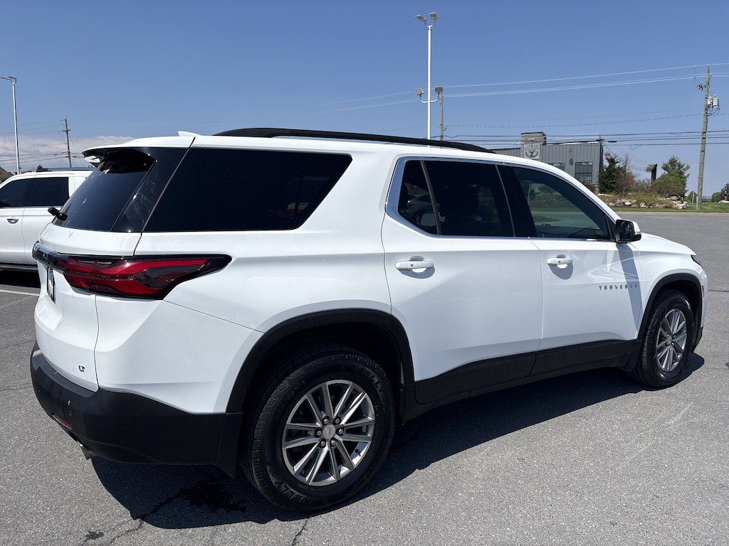 Used 2023 Chevrolet Traverse LT Leather SUV