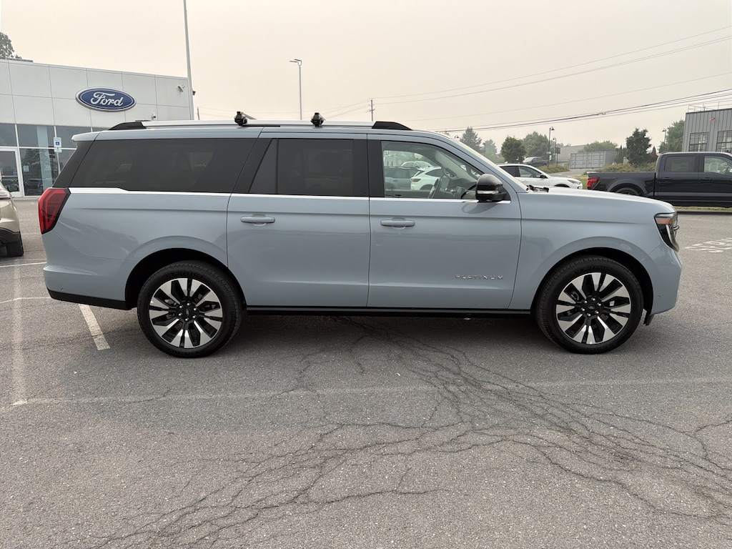 Used 2025 Ford Expedition Max Platinum SUV