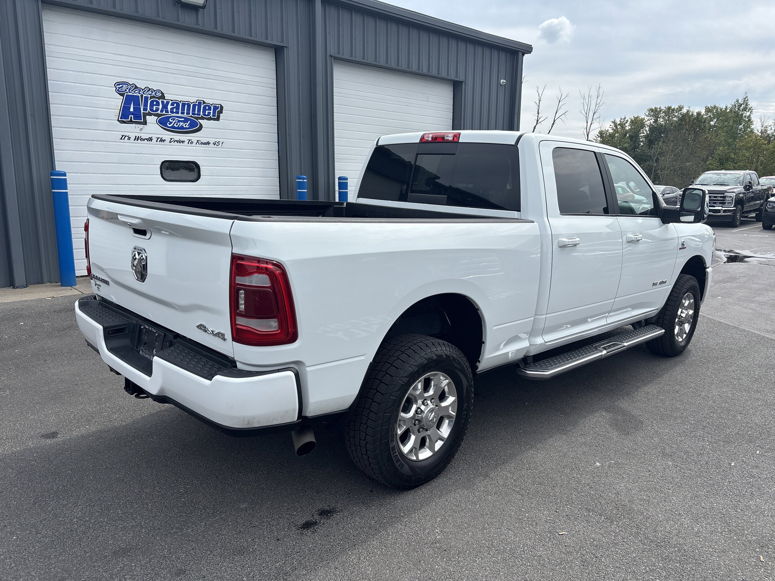 2024 Ram 2500 Laramie photo 3