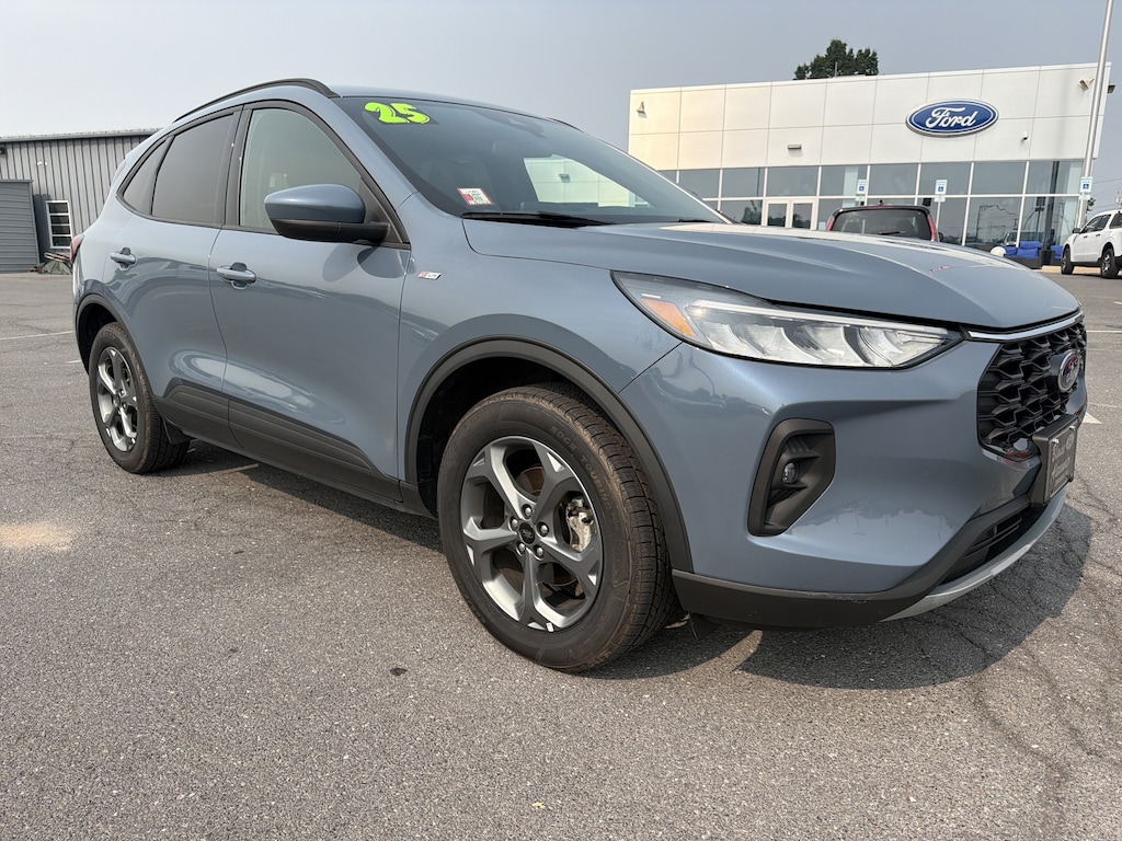 Certified 2025 Ford Escape ST-Line Select SUV