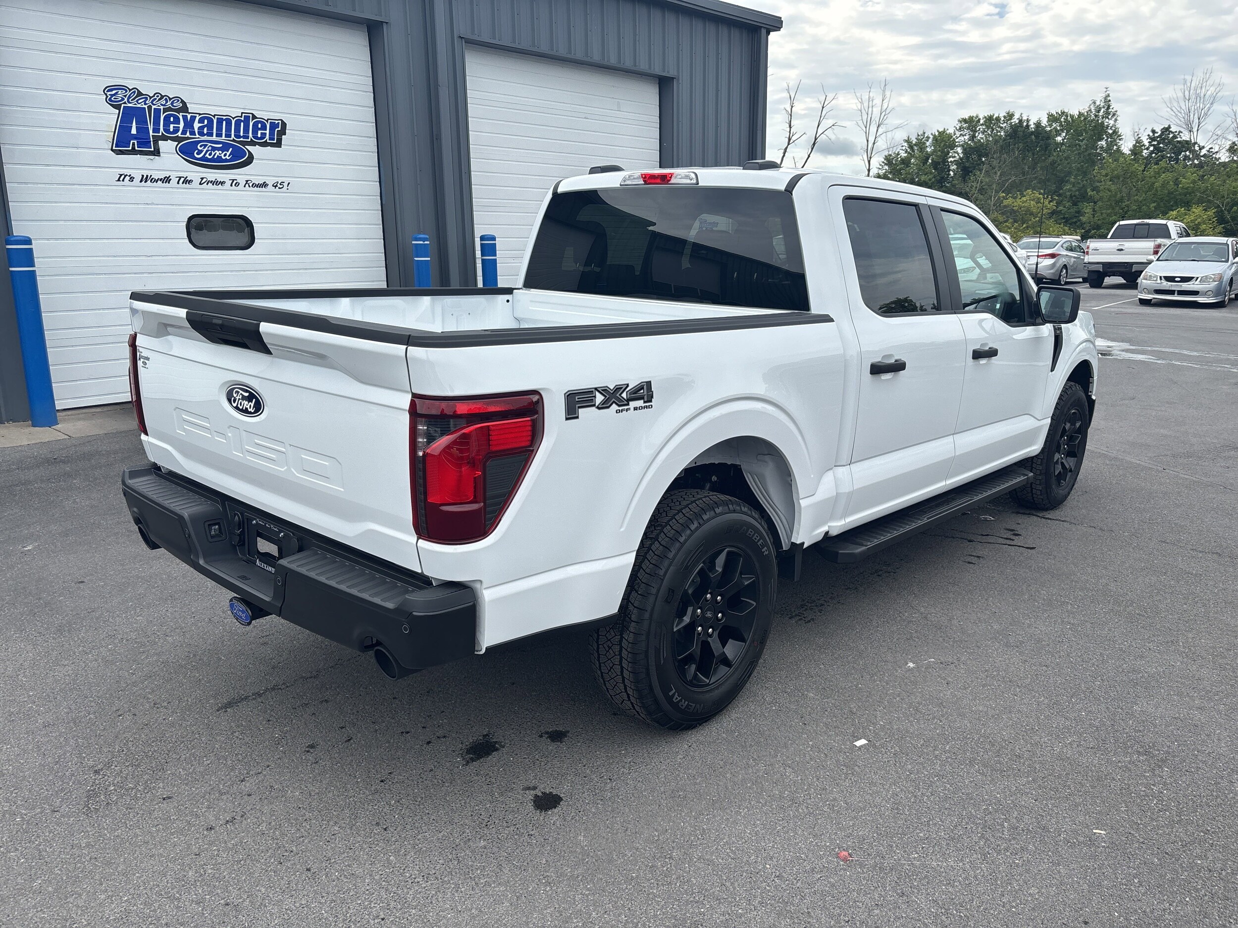 2025 Ford F-150 STX photo 3