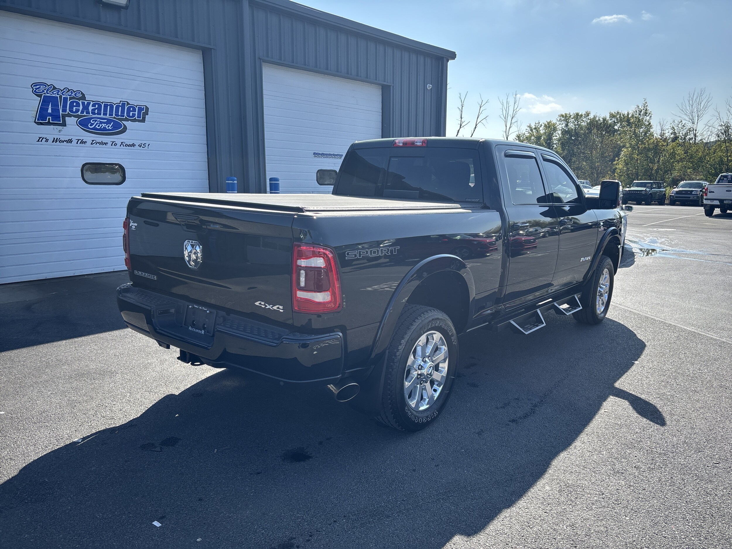 2024 Ram 2500 Laramie photo 3
