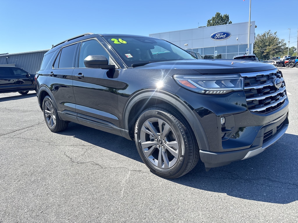 Used 2026 Ford Explorer Active SUV