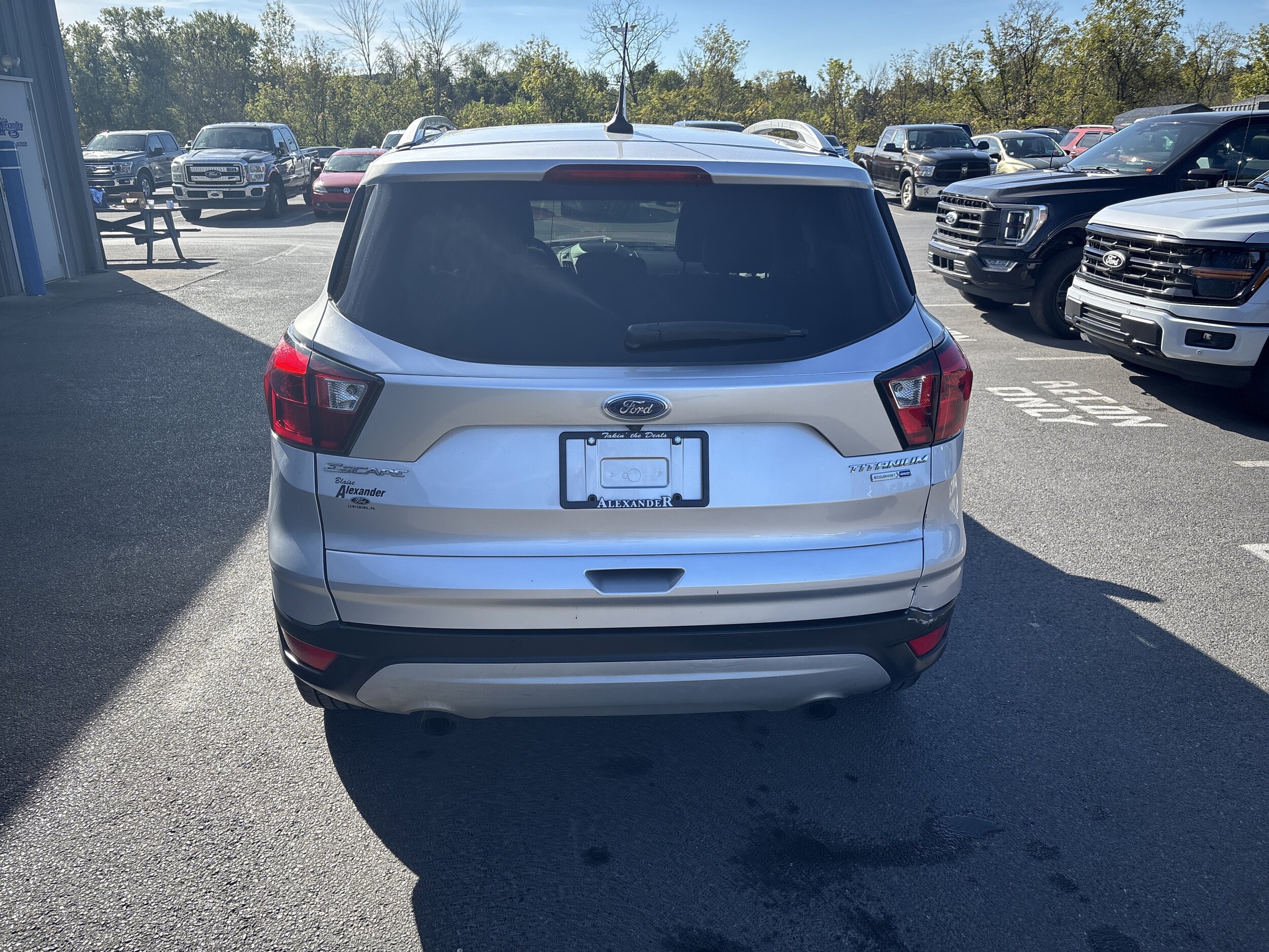 2019 Ford Escape Titanium photo 3