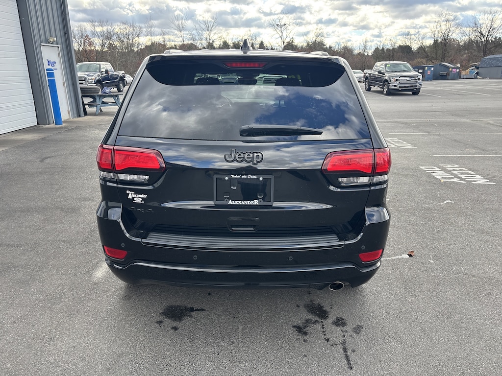 Used 2018 Jeep Grand Cherokee Laredo 4x4 SUV