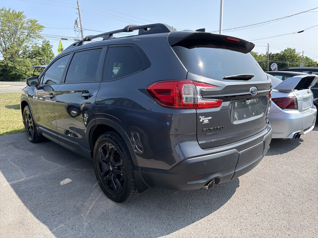 Used 2023 Subaru Ascent Onyx Edition Limited 7-Passenger SUV