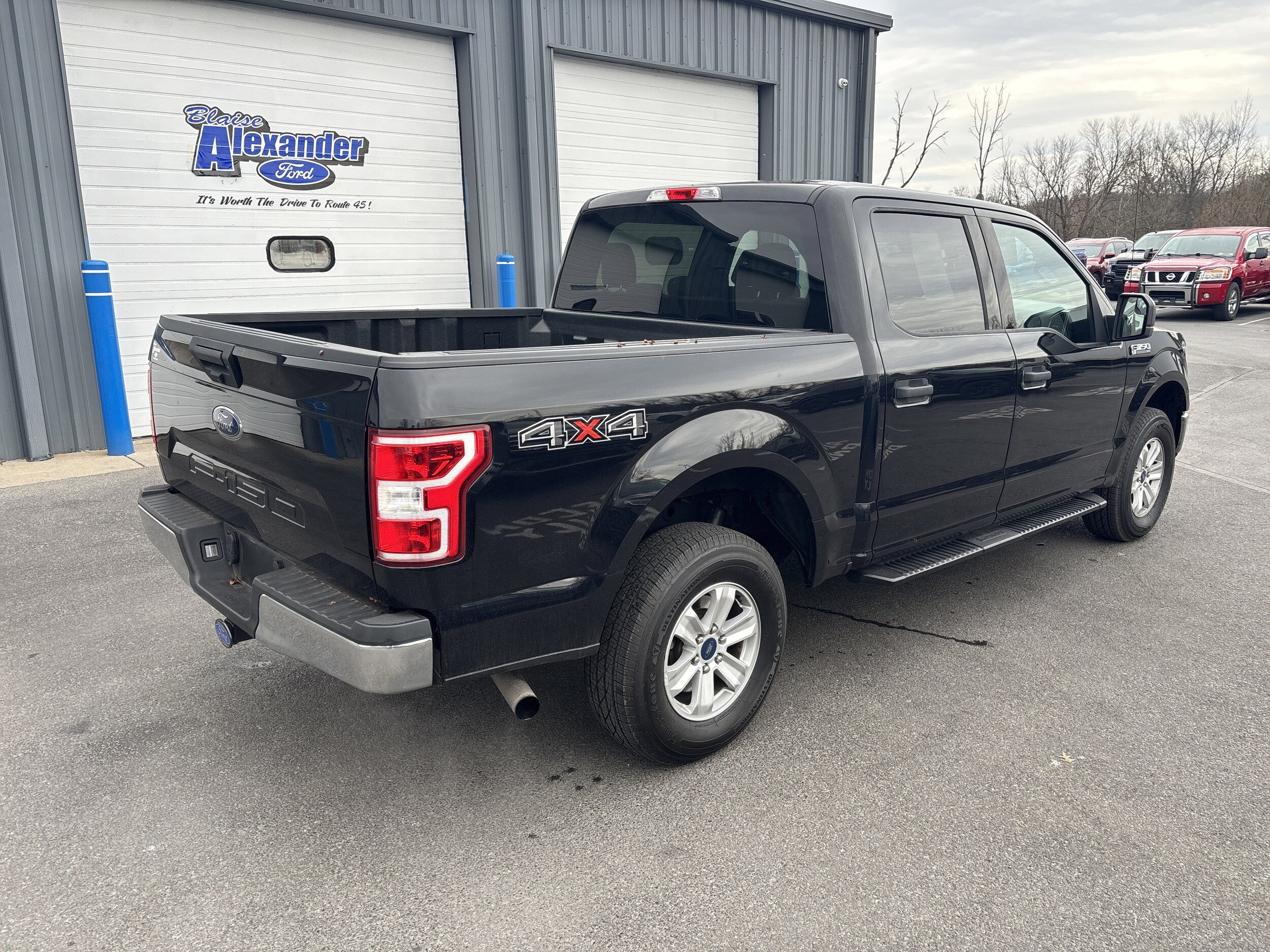 2020 Ford F-150 XLT photo 3
