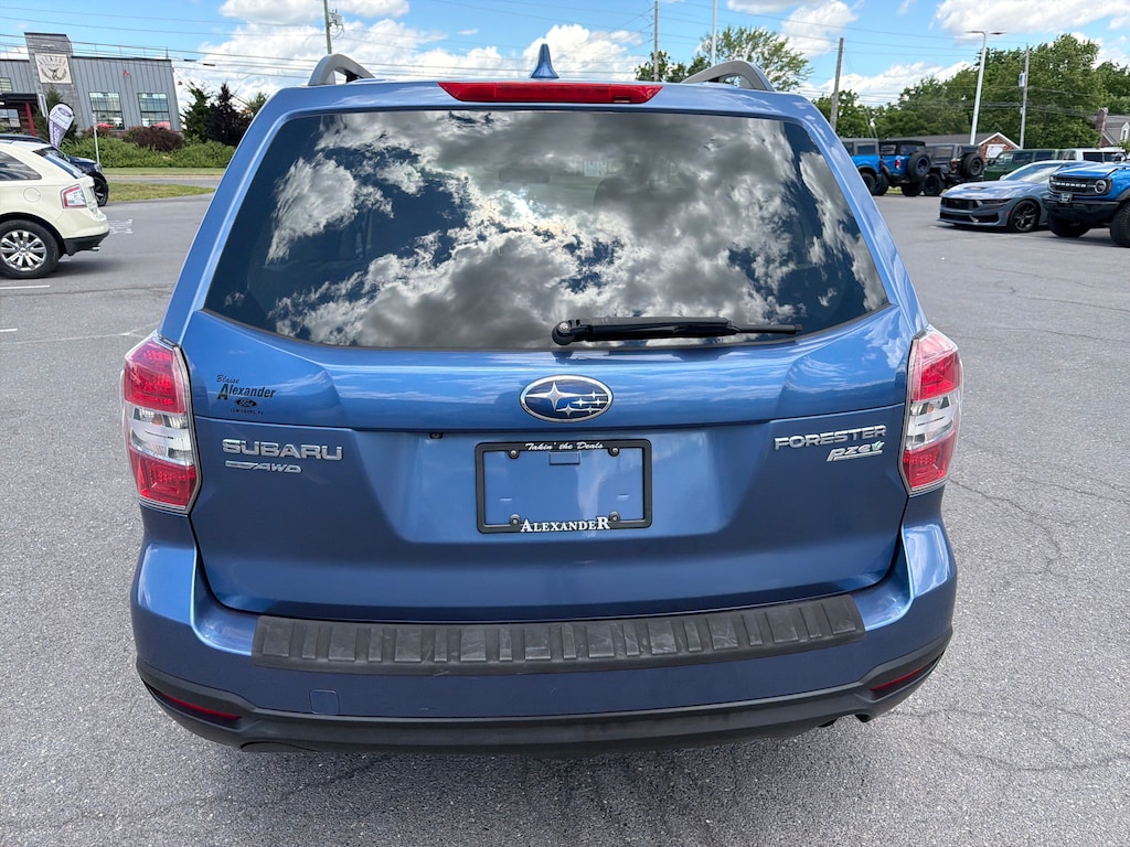Used 2016 Subaru Forester 2.5i Premium SUV