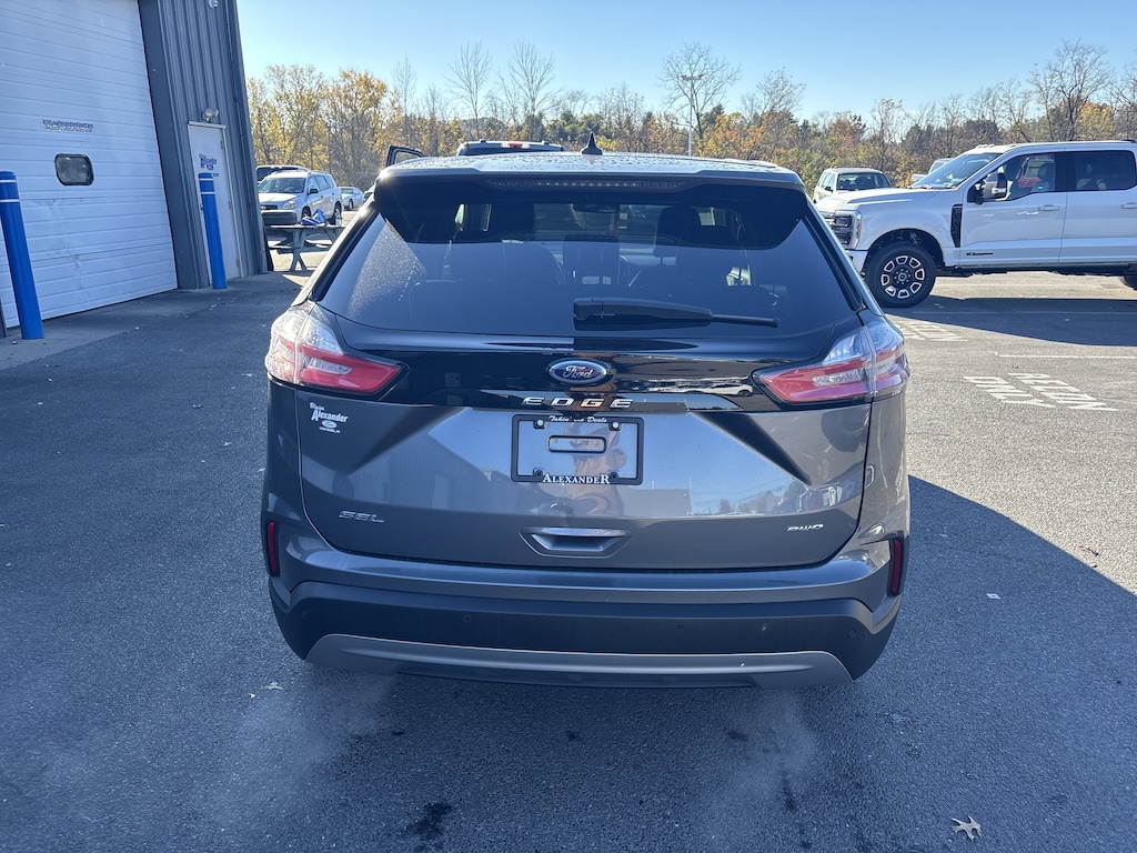 Used 2024 Ford Edge SEL SUV