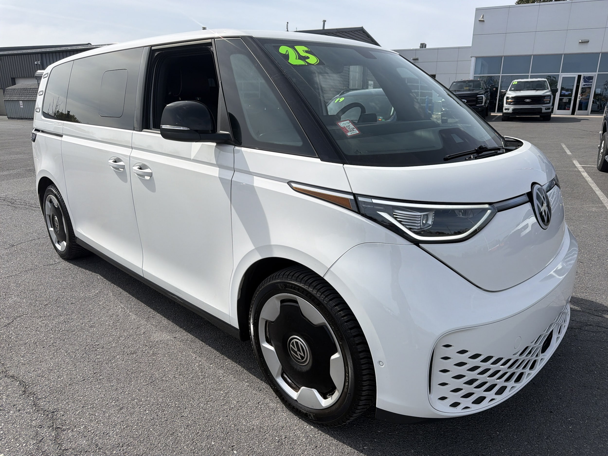 2025 Volkswagen ID. Buzz PRO S