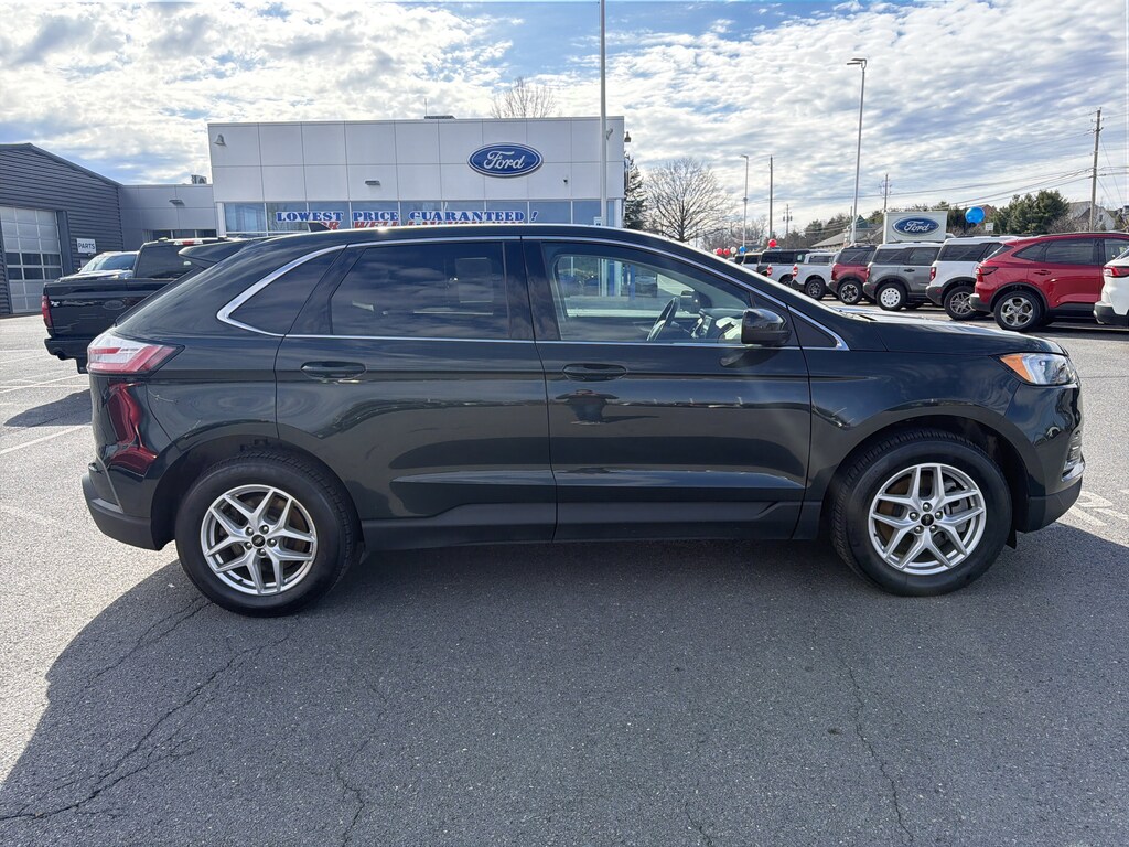 Used 2024 Ford Edge SEL SUV