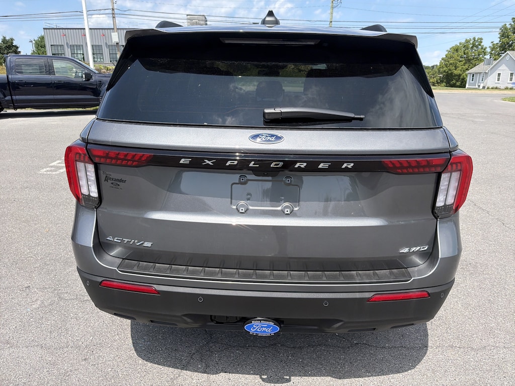 New 2026 Ford Explorer Active SUV