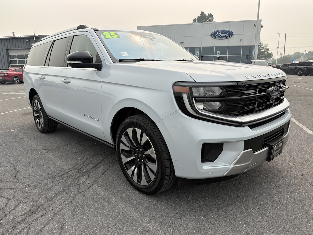 Used 2025 Ford Expedition Max Platinum SUV