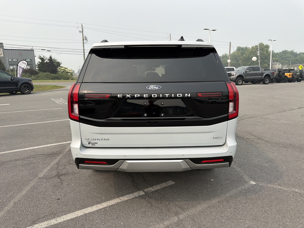 Used 2025 Ford Expedition Max Platinum SUV