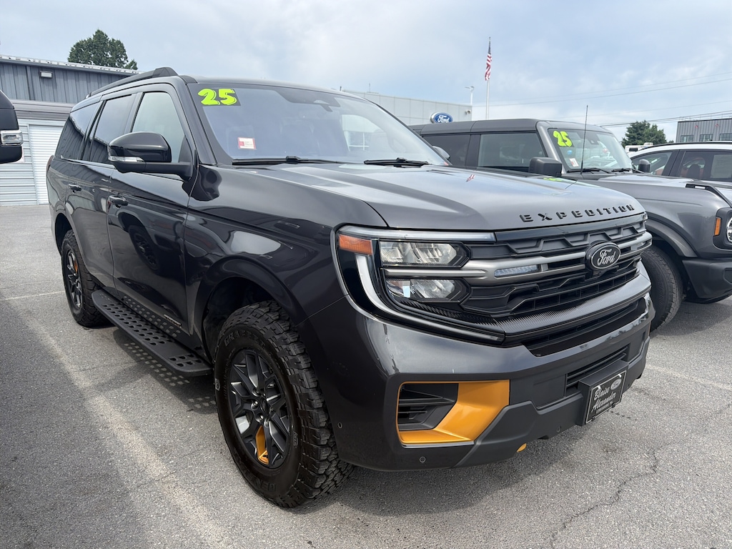 Used 2025 Ford Expedition Tremor SUV