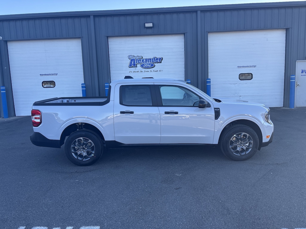 New 2025 Ford Maverick XLT Truck SuperCrew