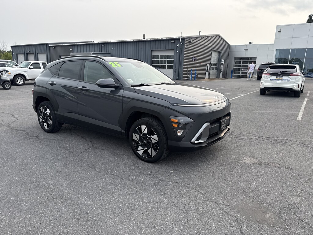 Used 2025 Hyundai Kona SEL SUV