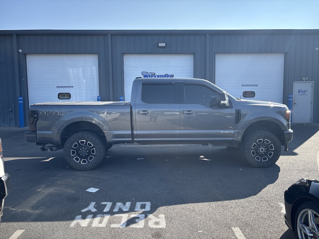 Used 2022 Ford Super Duty F-250 SRW  Truck Crew Cab