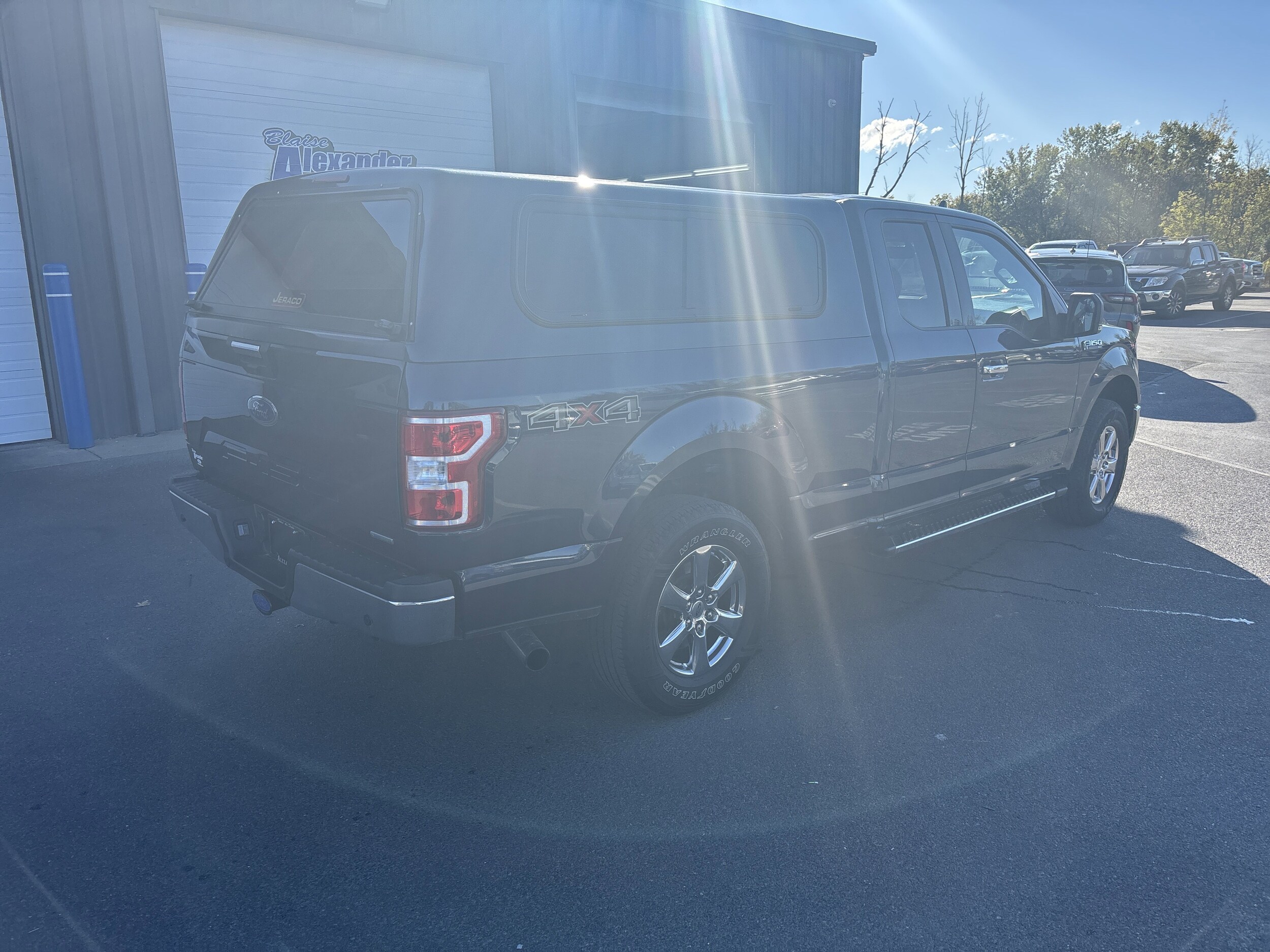 2019 Ford F-150 XLT photo 3