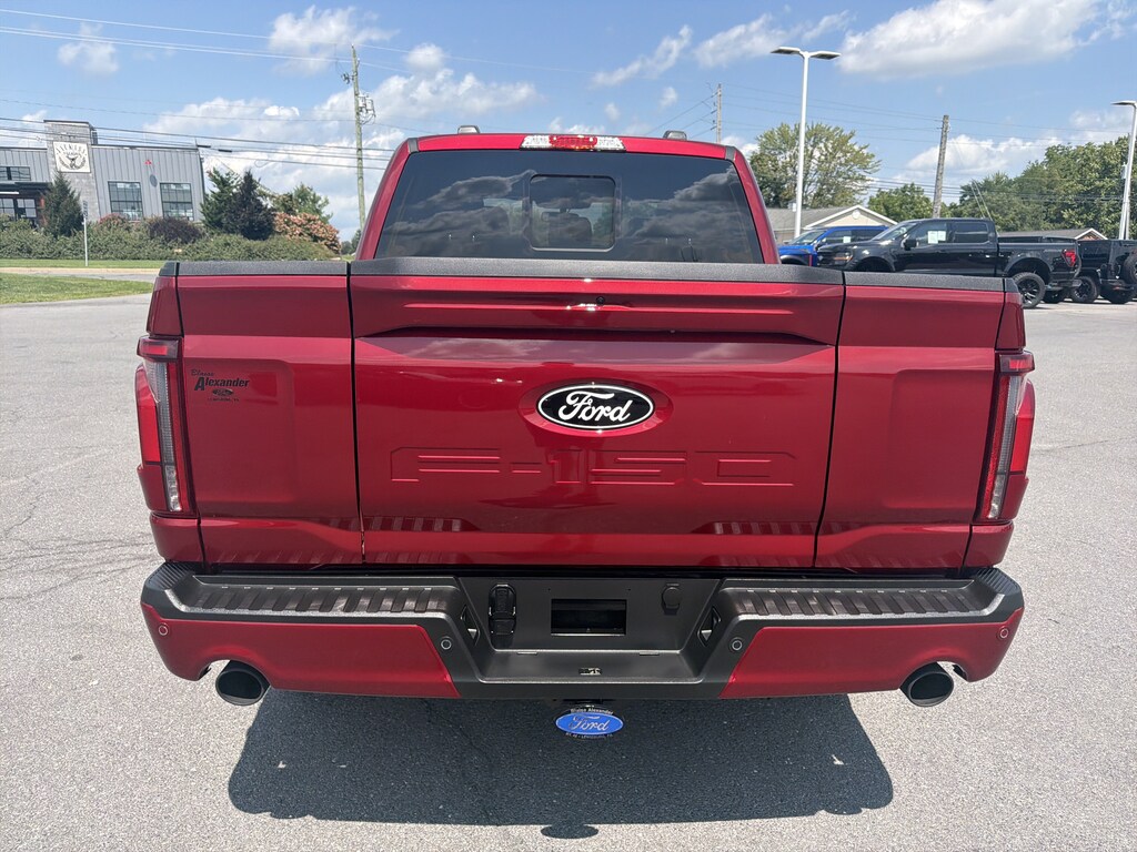 New 2026 Ford F-150 LARIAT Truck SuperCrew Cab
