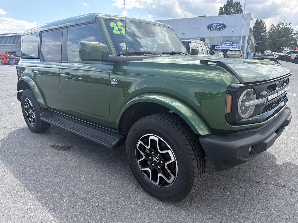 Certified 2025 Ford Bronco Outer Banks SUV