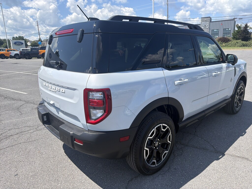 New 2026 Ford Bronco Sport Outer Banks SUV
