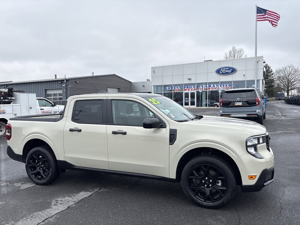 Used 2025 Ford Maverick XLT Truck SuperCrew